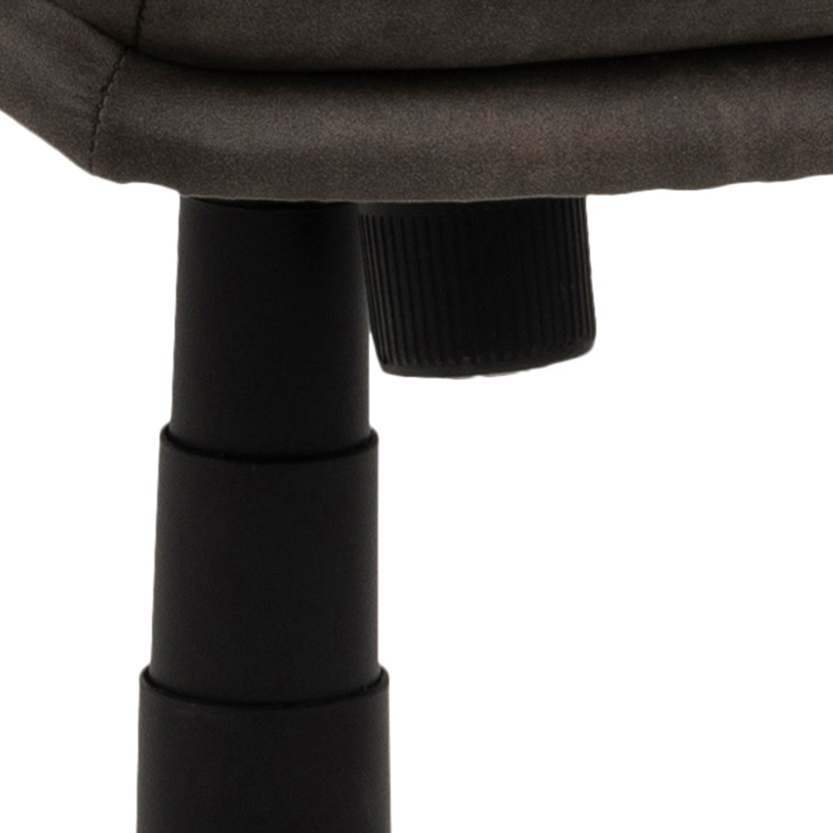 Brad Swiverl Desk chair with Armrest in Black