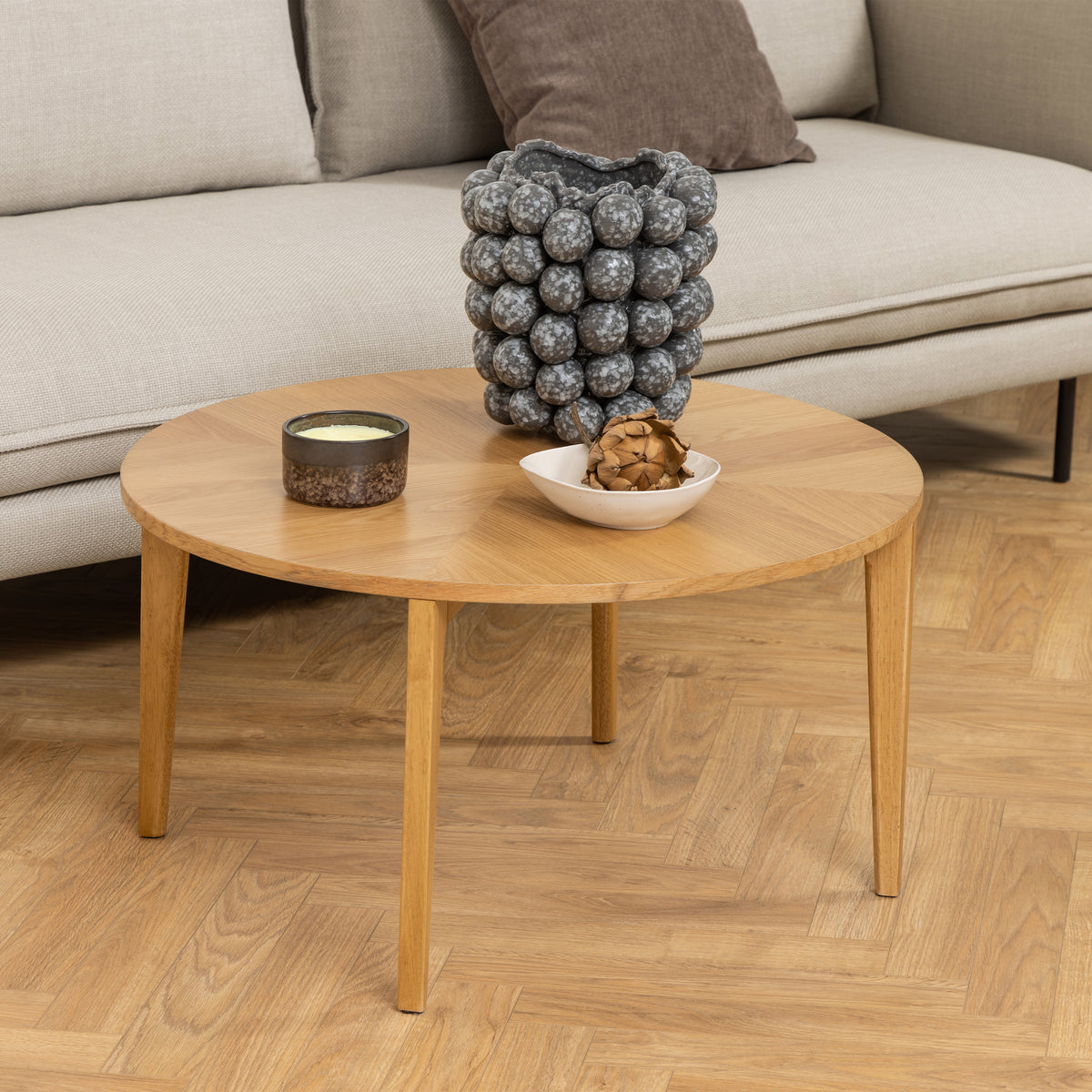 Laudal Coffee Table in Oak