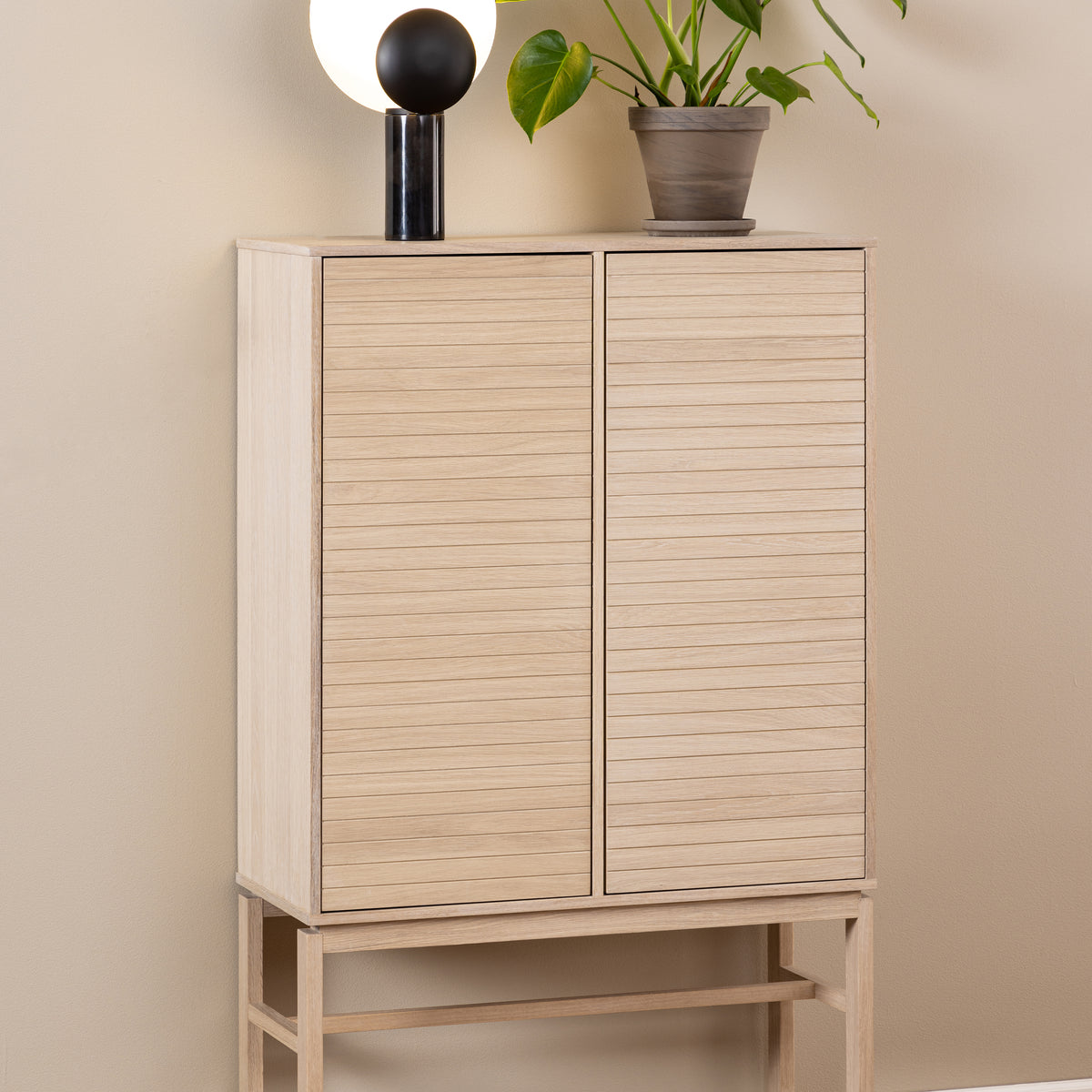 Linley Cabinet with 2 Doors and 4 Shelves in White Oak